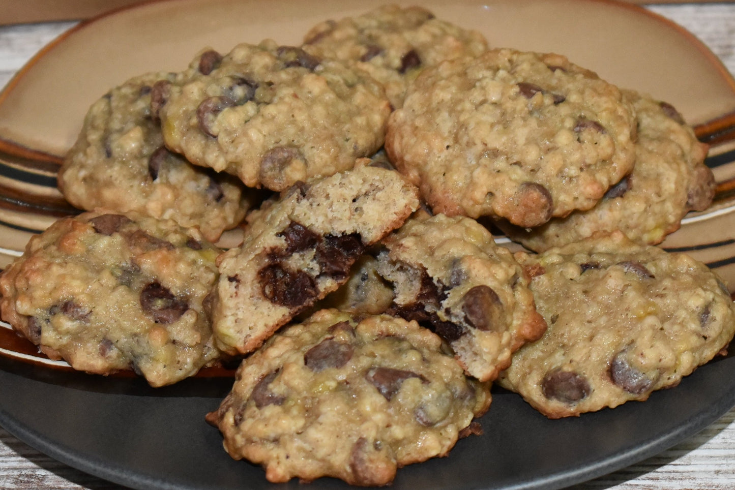 Banana Oatmeal Chocolate Chip Cookies