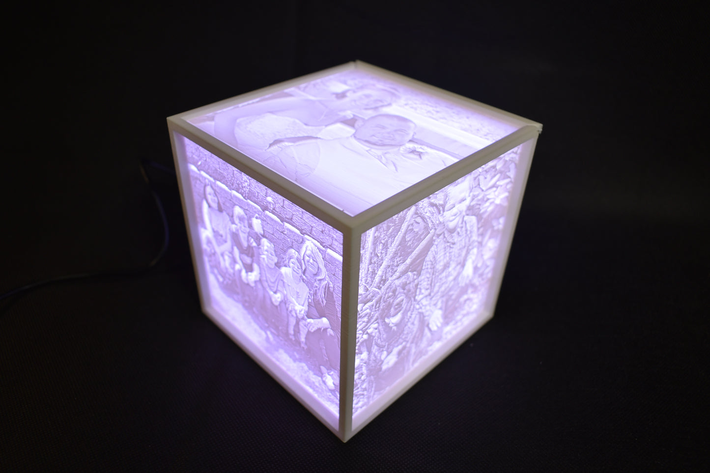Lithophane Picture Light Box w/ Govee RGBIC LEDs (Phone App) (3d printed PLA+)