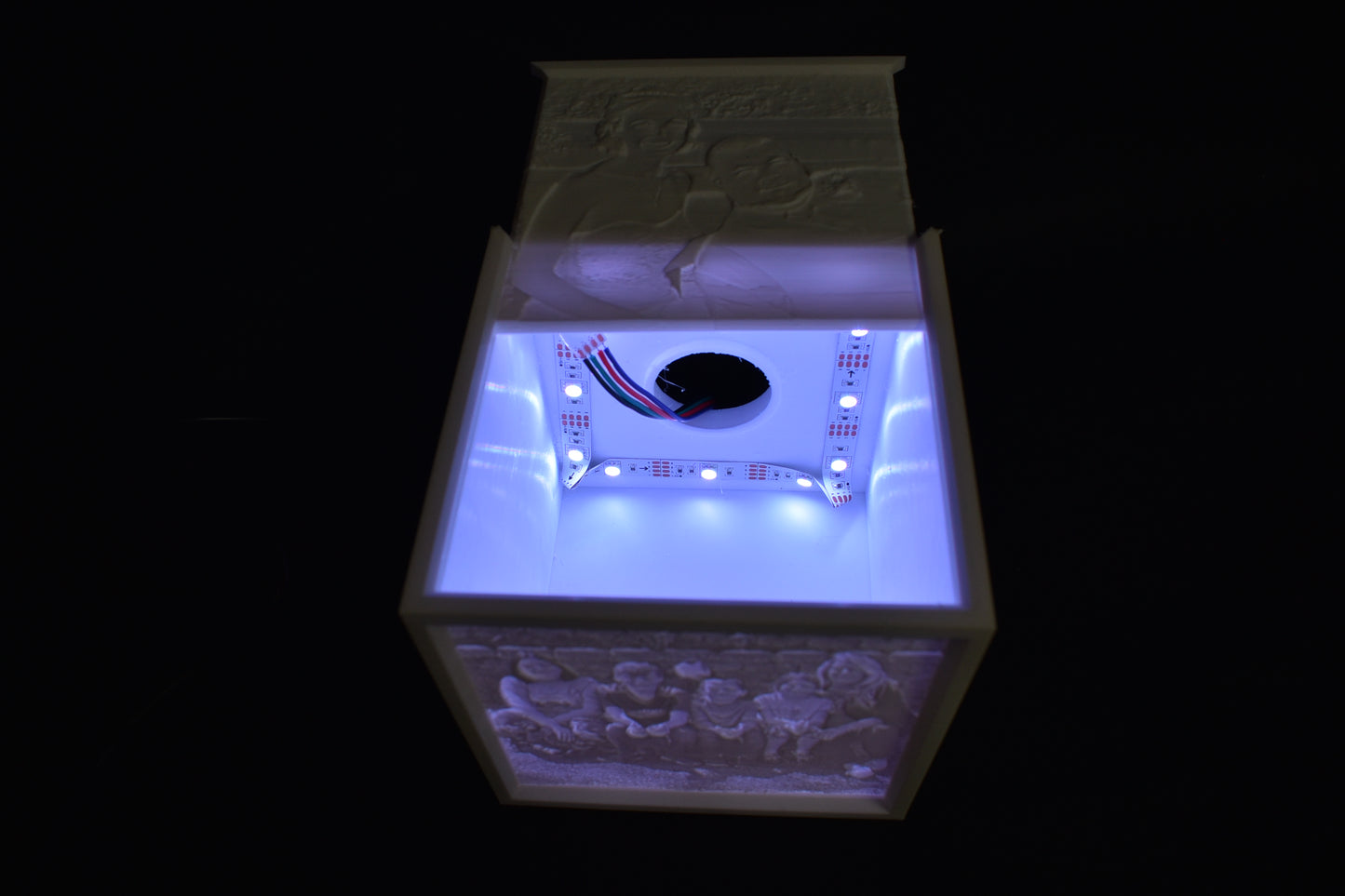 Lithophane Picture Light Box w/ Govee RGBIC LEDs (Phone App) (3d printed PLA+)