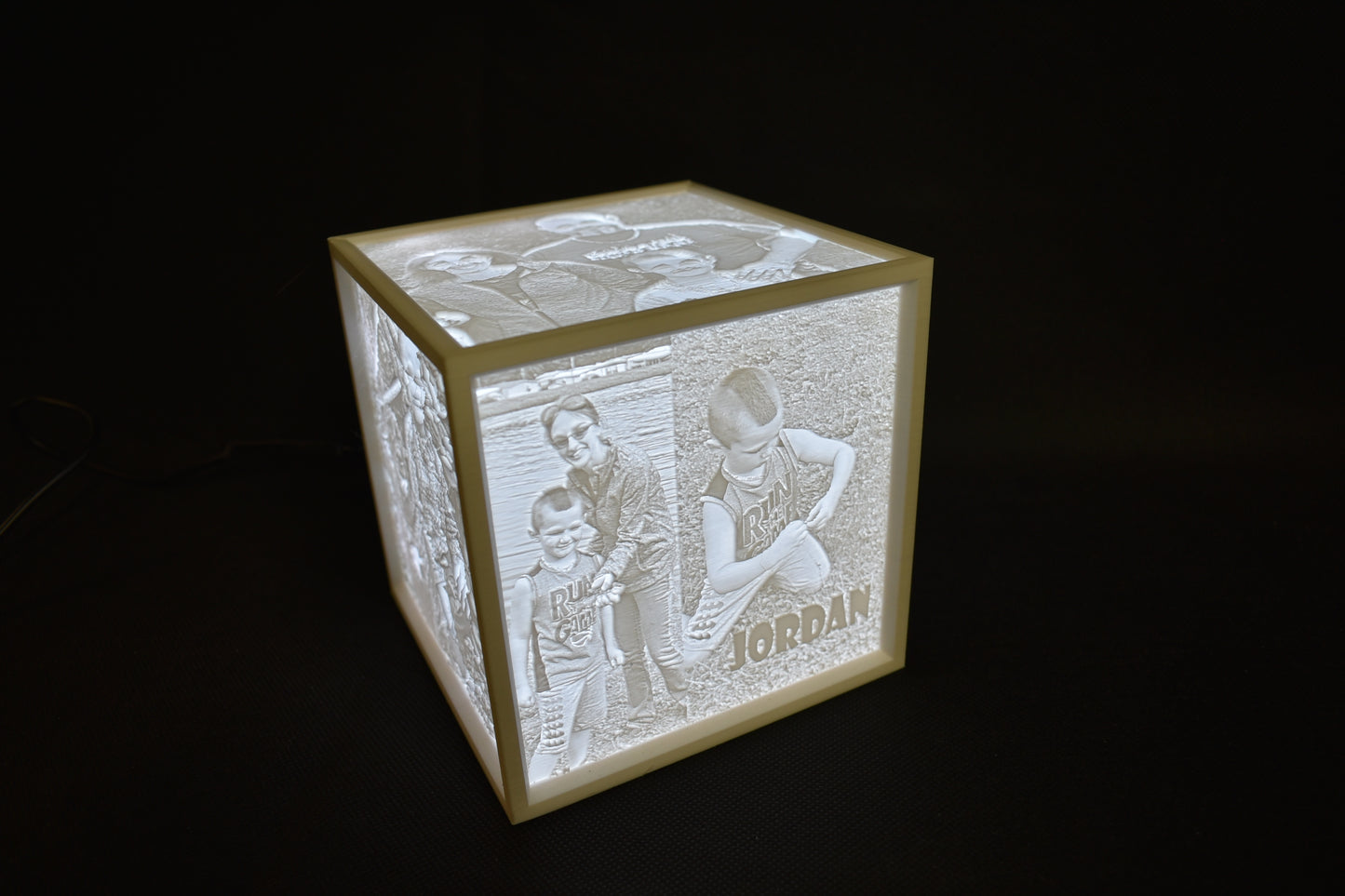 Lithophane Picture Light Box w/ Govee RGBIC LEDs (Phone App) (3d printed PLA+)
